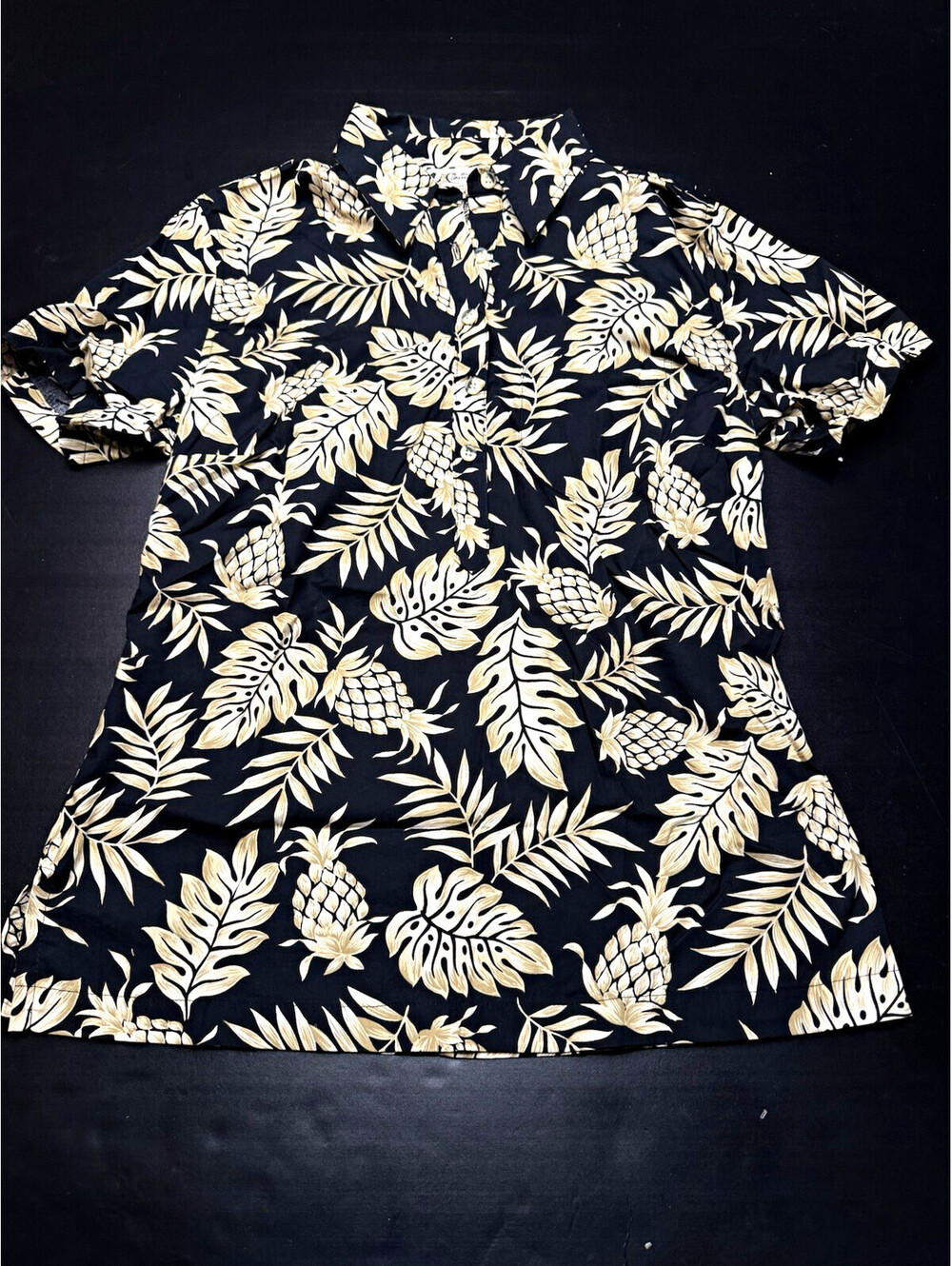 Go Barefoot Trader Joe’s Women's M Woven Cotton Floral Hawaiian Shirt